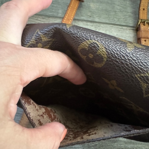 AUTH Louis Vuitton Saint Cloud PM Crossbody LV Monogram Shoulder Bag - Picture 3 of 10